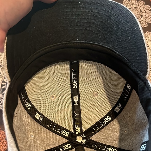 Gray NFL Houston Texans New Era 59FIFTTY 7 1/4 Fitted Hat - Picture 8 of 8